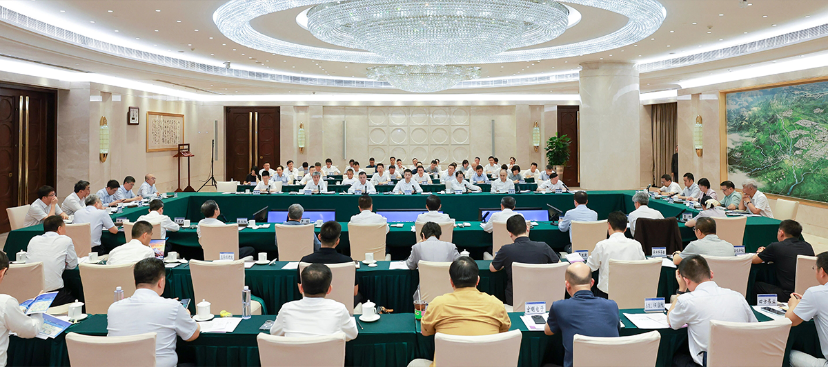 焦点|智华科技出席清华大学院士专家赋能成都产业建圈强链圆桌会(图1) 焦点|智华科技出席清华大学院士专家赋能成都产业建圈强链圆桌会(图1)